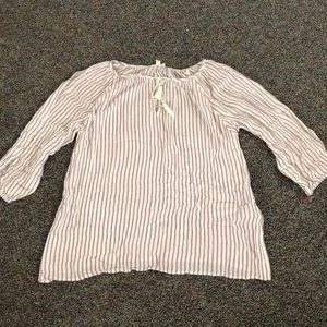 Soft Joie Legaspi size medium peasant blouse.